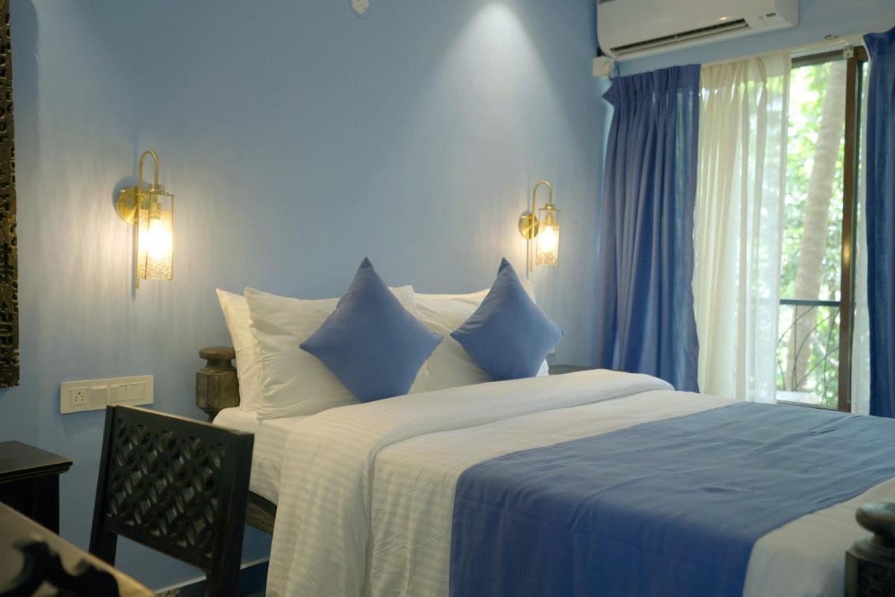 Atmani Waterfront Resort Cola Exterior photo
